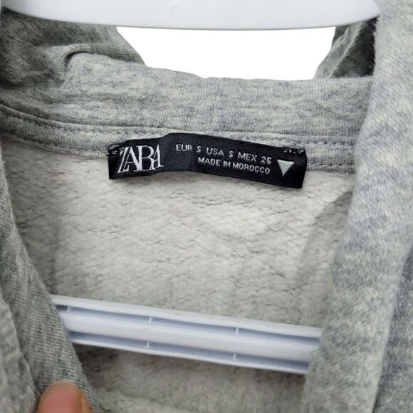 2/$20 Zara Grey California Graphic Hoodies Top Size: Small - Picture 5 of 7